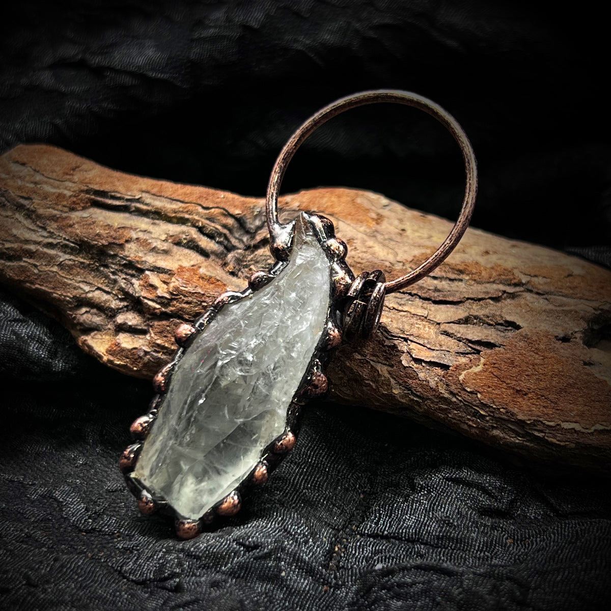 Schöne Halskette mit einzigartigem Stil