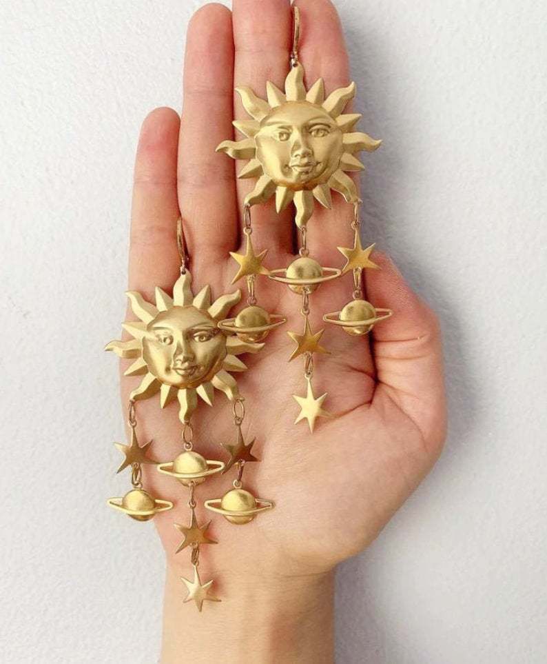 Zarte handwerkliche Ohrring