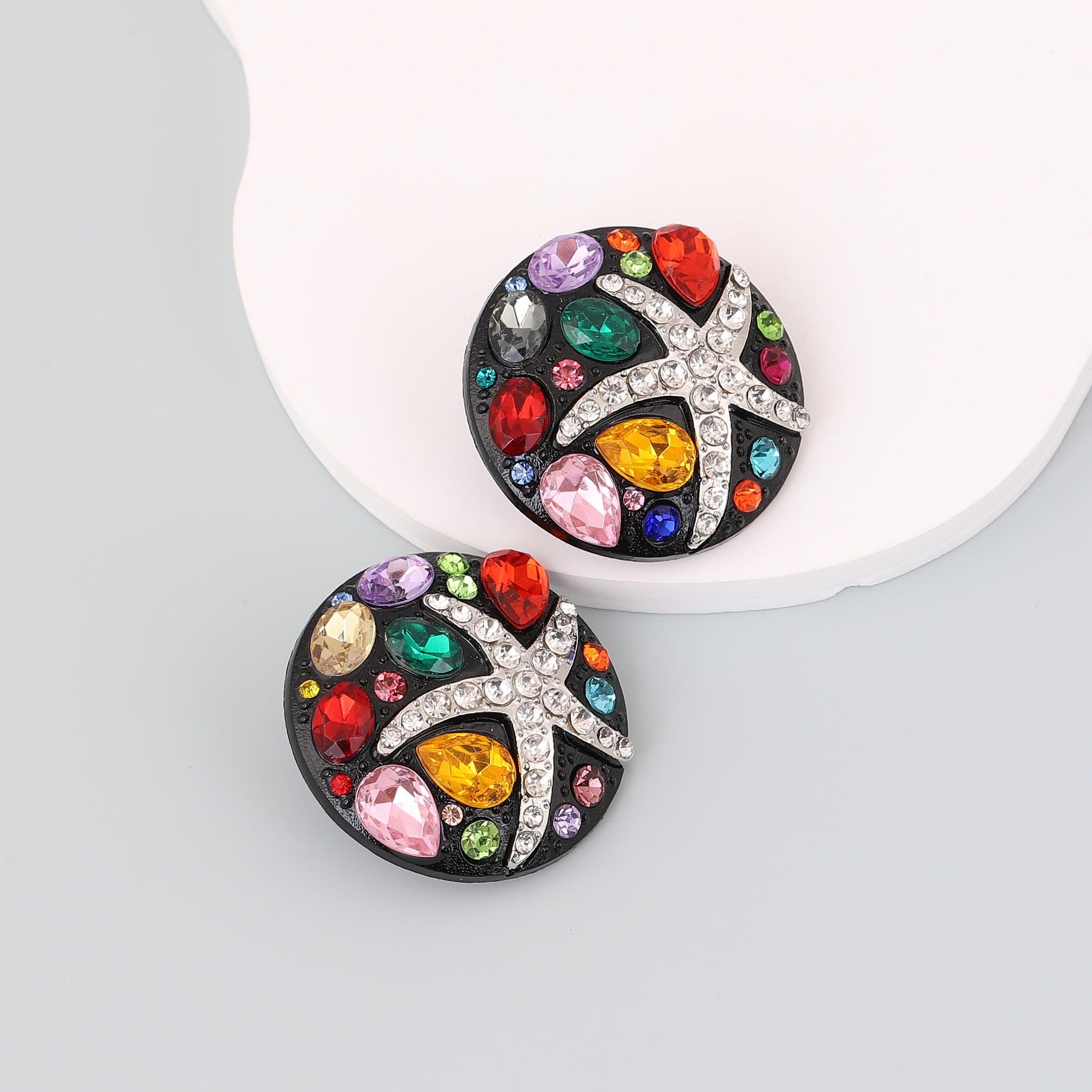 Atemberaubende Ohrring für den Alltag