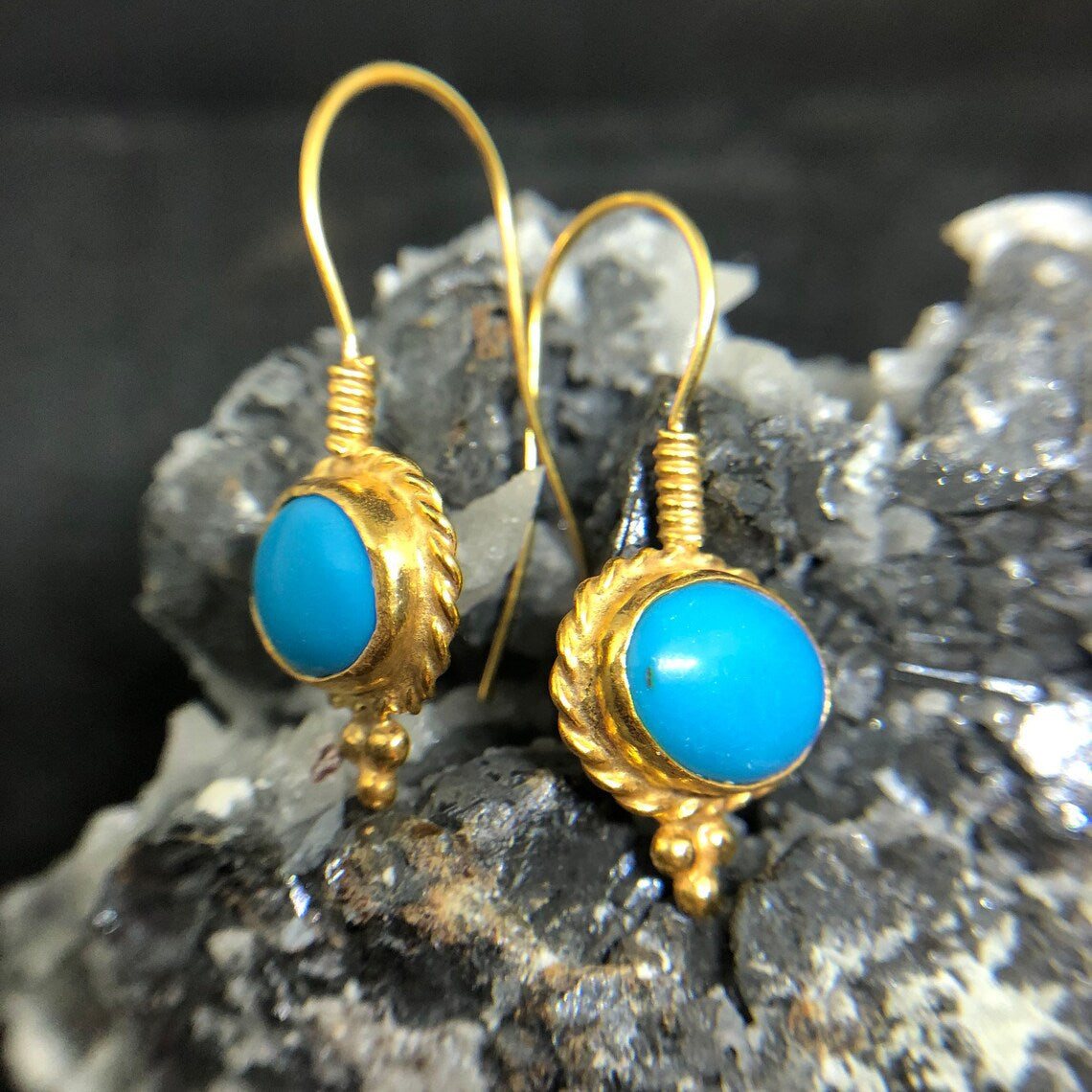 Atemberaubende Ohrring für den Alltag