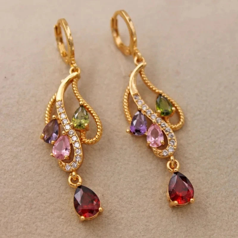 Atemberaubende Gold Ohrring für den Alltag