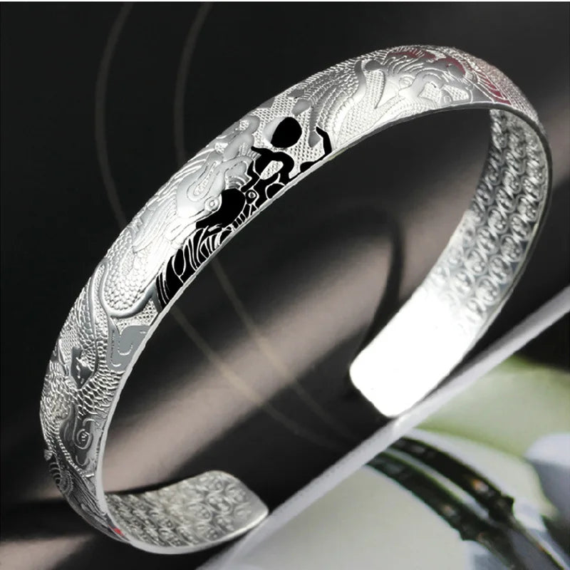 Klassische Silber Armband mit zeitloser Eleganz