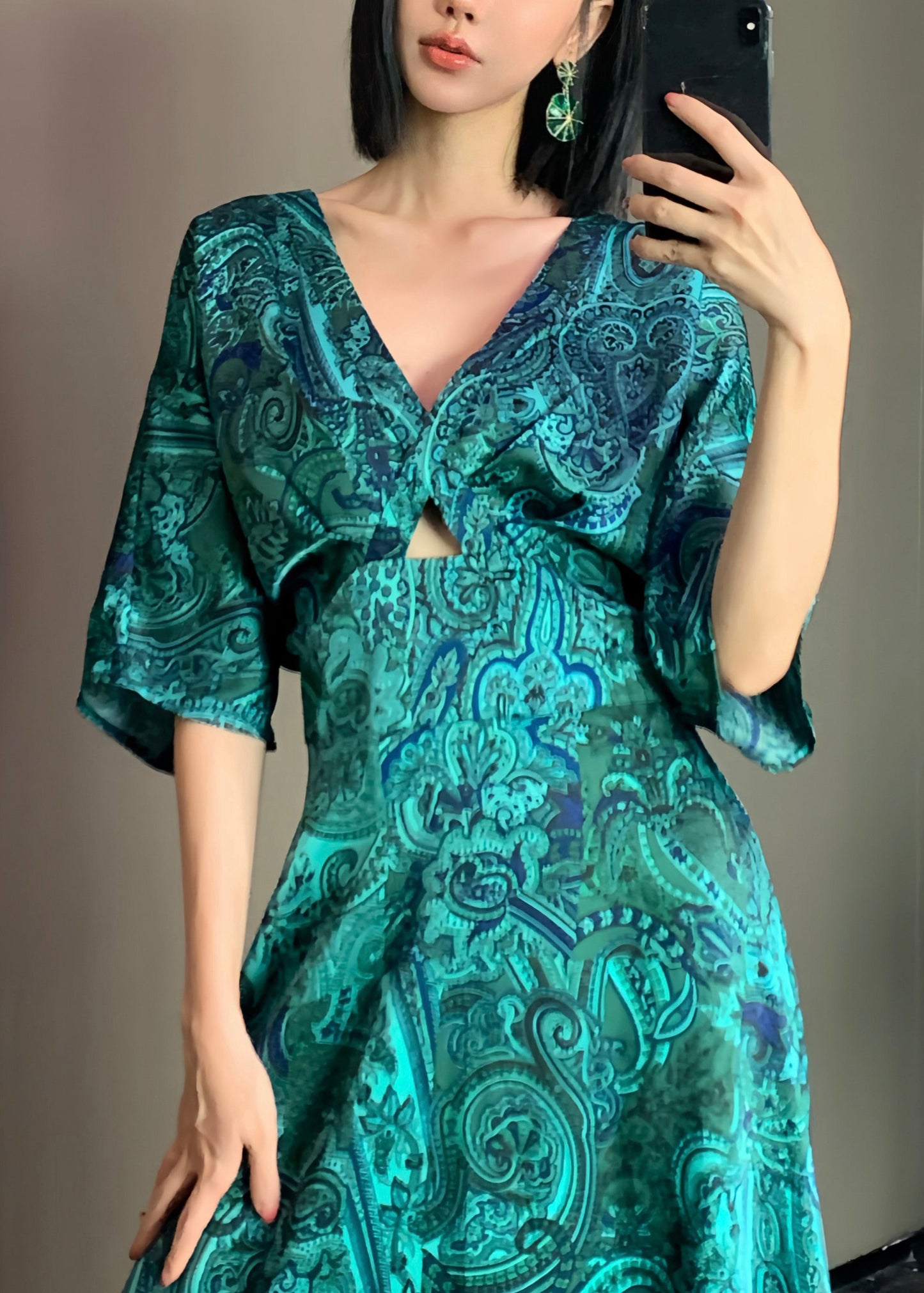 Green V Neck Print Backless Silk Maxi Dresses Long Sleeve