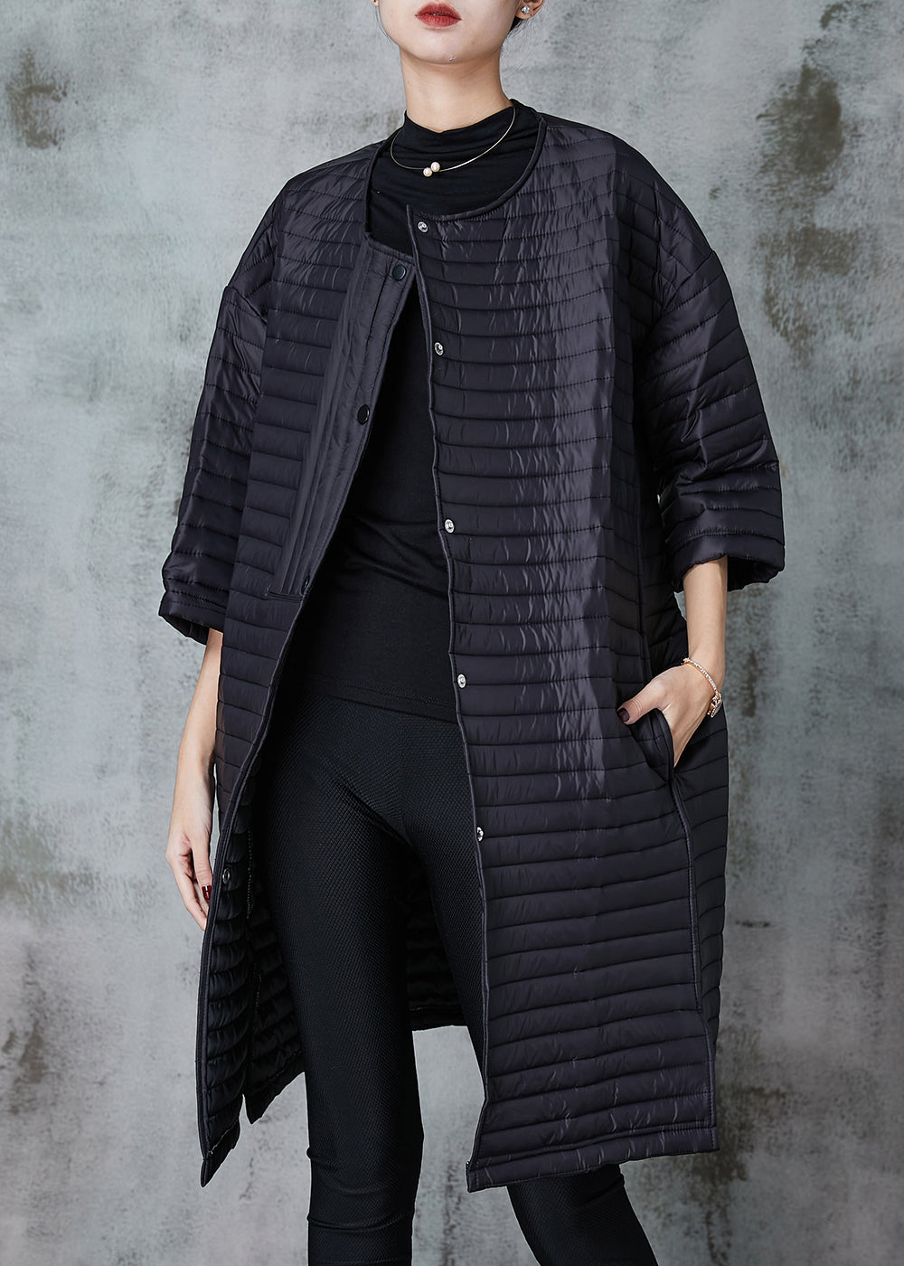 Black Fine Cotton Filled Coats O-neck Oversized Half Sleeve