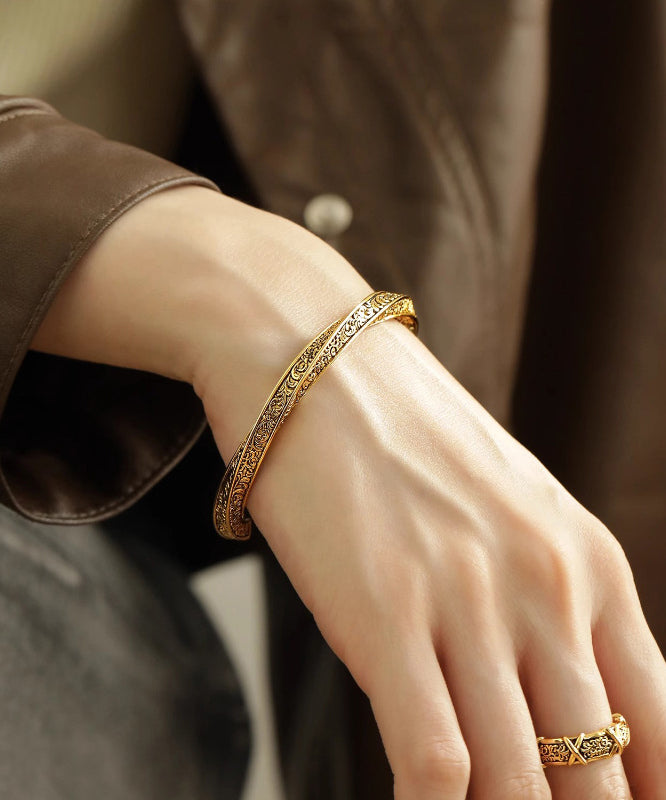 Gold Antique Gold Bangles Two Piece Set