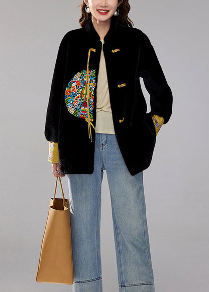 Chinese Style Black Tasseled Embroidered Leather and Fur Coats Spring