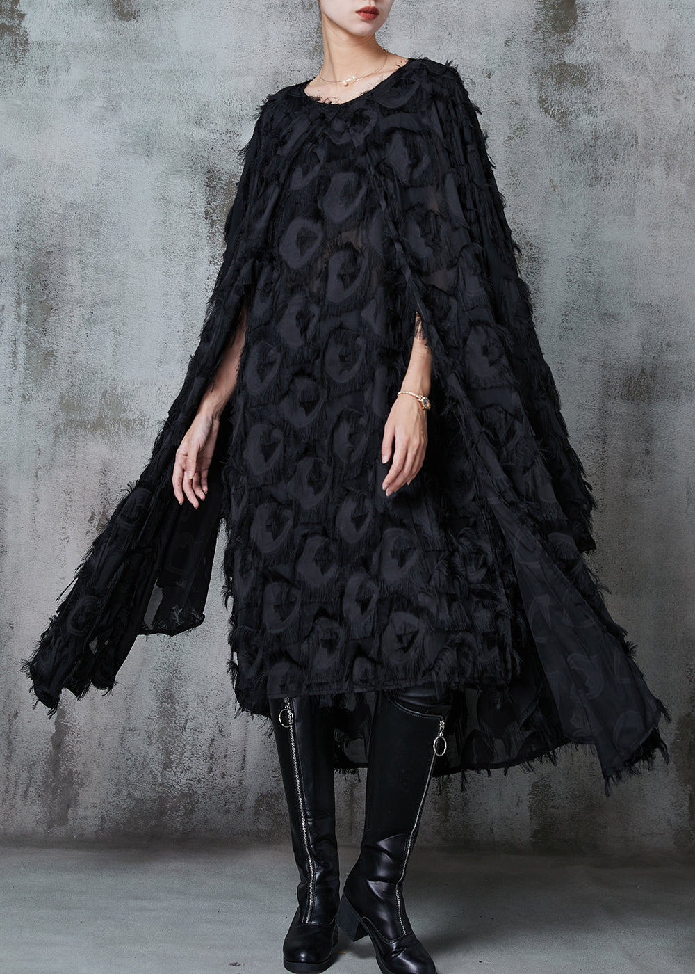 Black Fluffy Cotton Vacation Dresses Cloak Sleeves