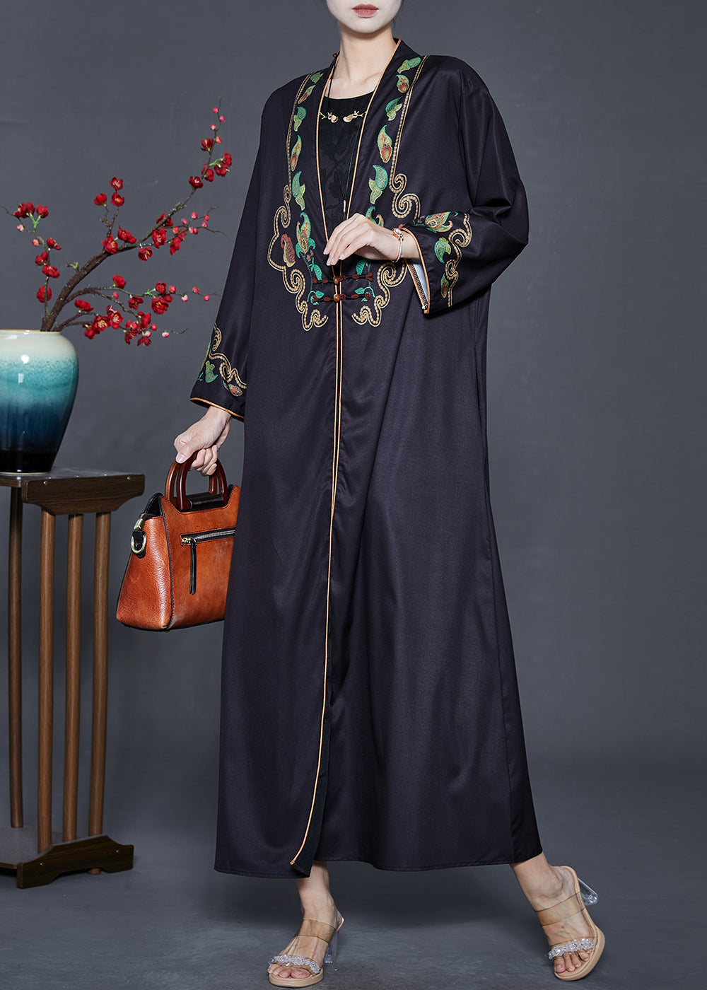 Black Embroidered Chinese Button Silk Two Pieces Set Fall