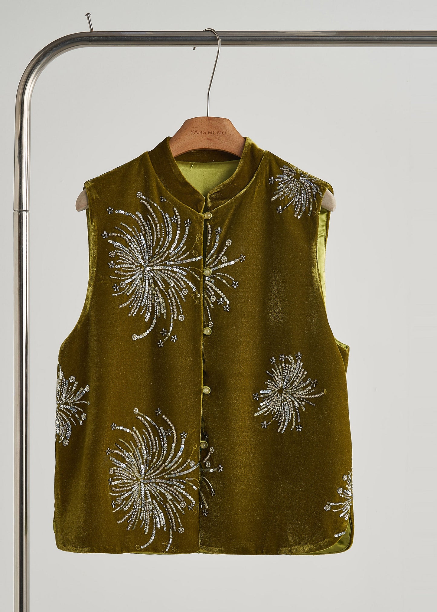 Green Sequins Embroidered Silk Velvet Vest Fall