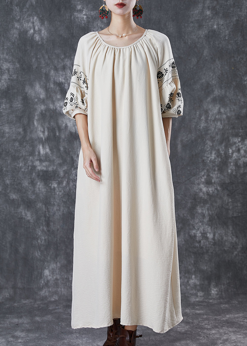 Boutique Beige O-neck Oversized Cotton Maxi Dresses Puff Sleeve