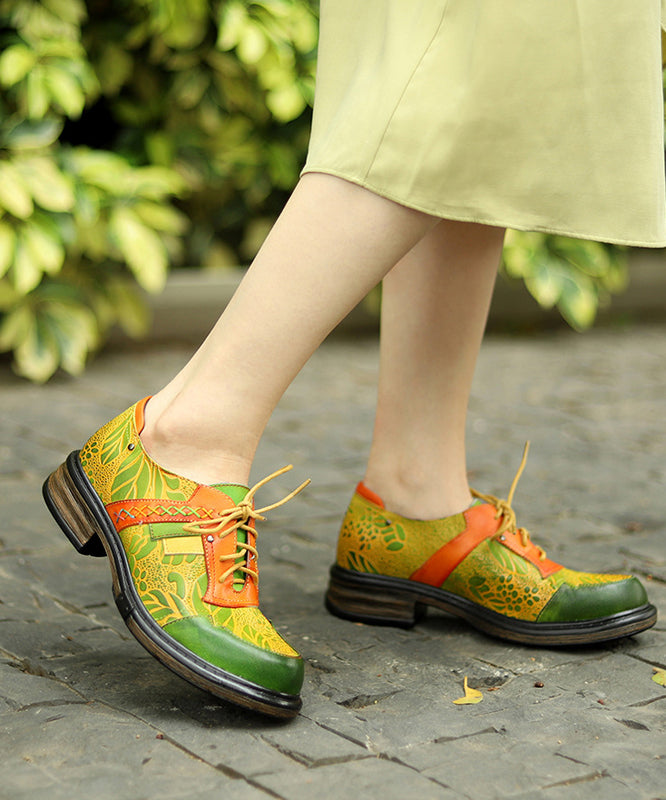 Style Retro Colorblock Embossed Lace Up Single Shoe