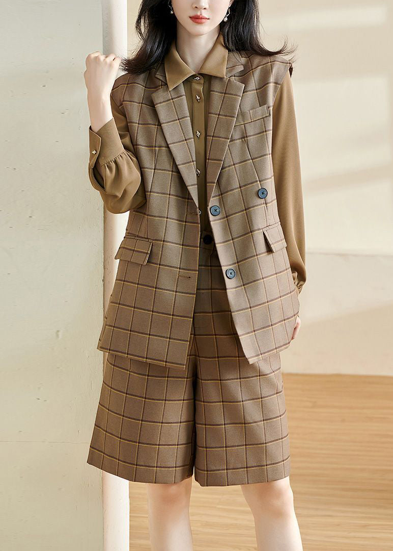 Modern Khaki Plaid Side Open Waistcoat and Shorts Two Pieces Set Sleeveless