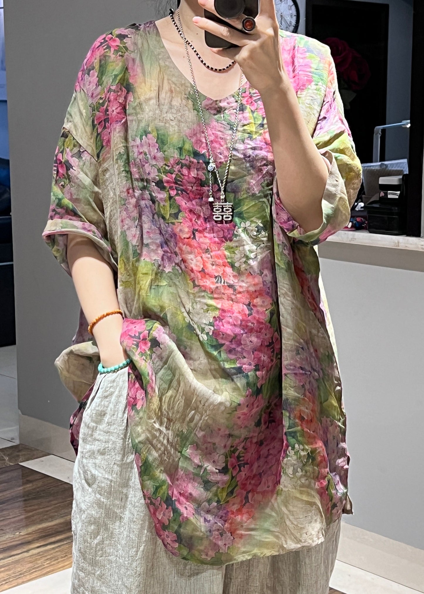 Art Pink V Neck Print Side Open Linen Blouses Half Sleeve