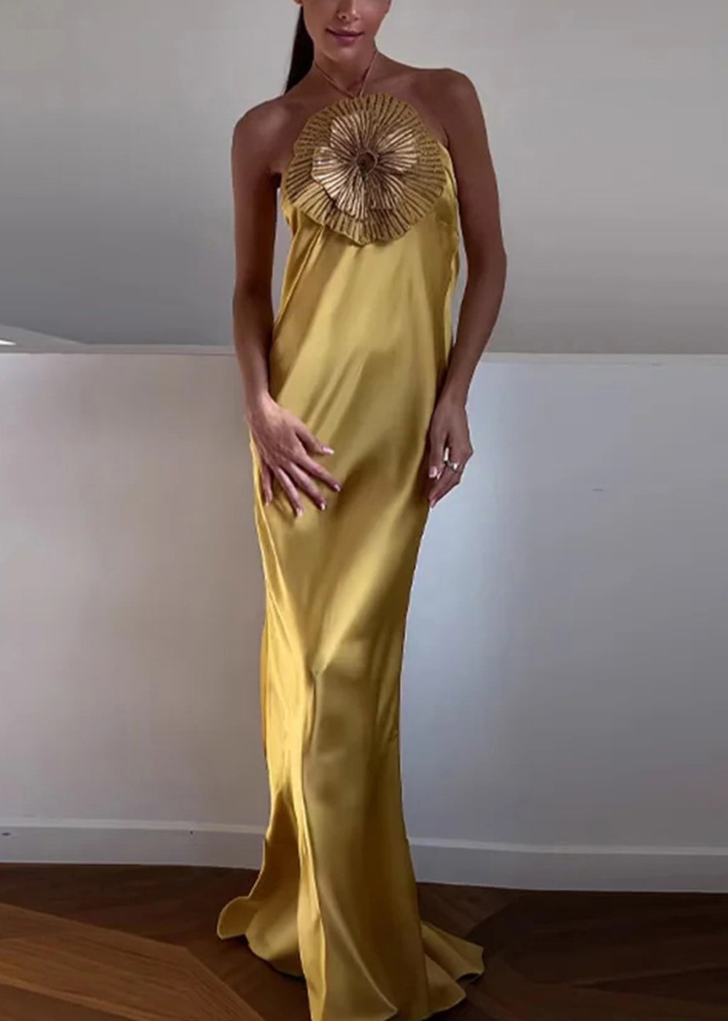 Stylish Yellow Nail Bead Silk Party Dress Sleeveless