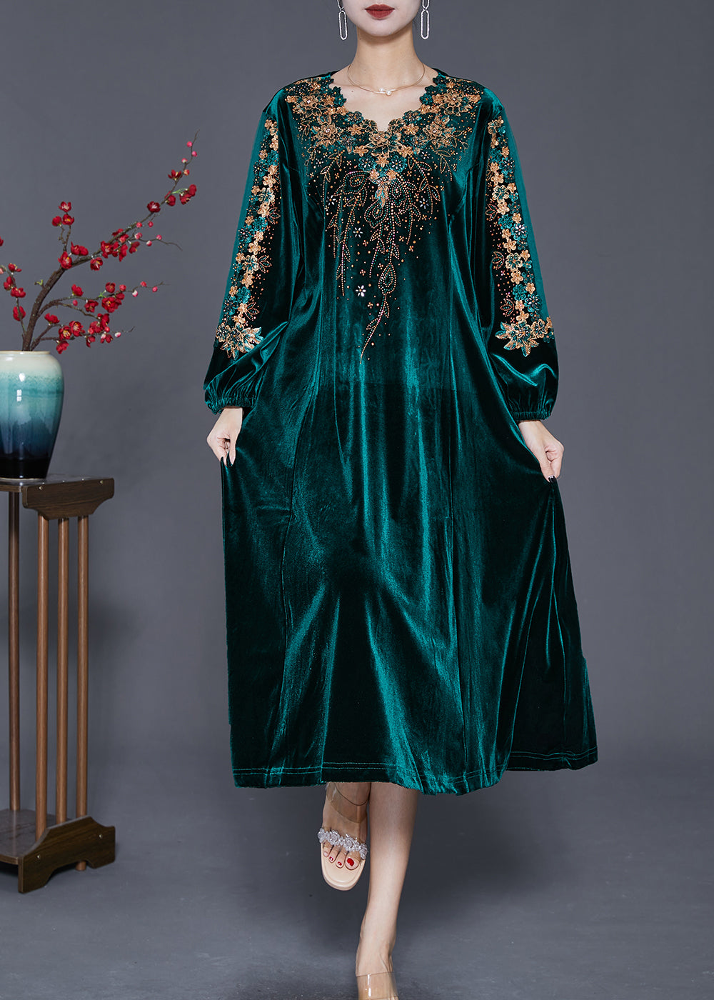 Green Embroideried Hollow Out Silk Velour Dress Fall
