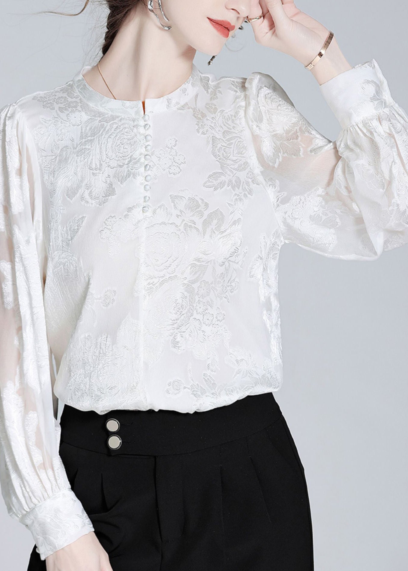 White O-neck Button Jacquard Slik Shirt Spring
