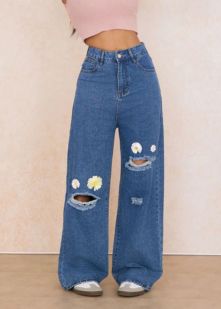 Stylish Blue Embroidered Pockets Straight Ripped Jeans Spring