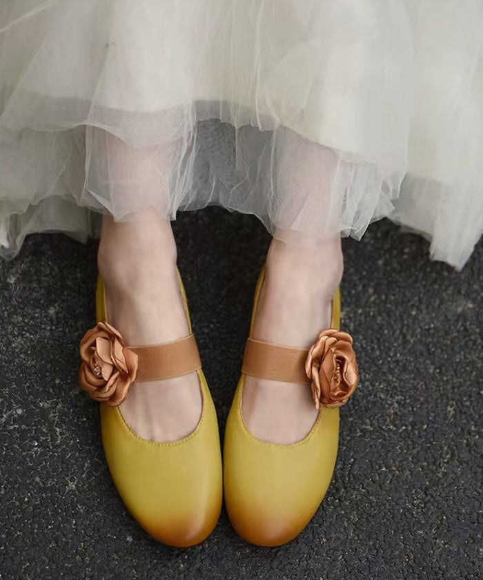Yellow Sheepskin Fine Splicing Flat Shoes for