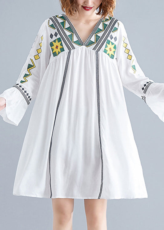 White Embroideried Vacation Dress Long Sleeve