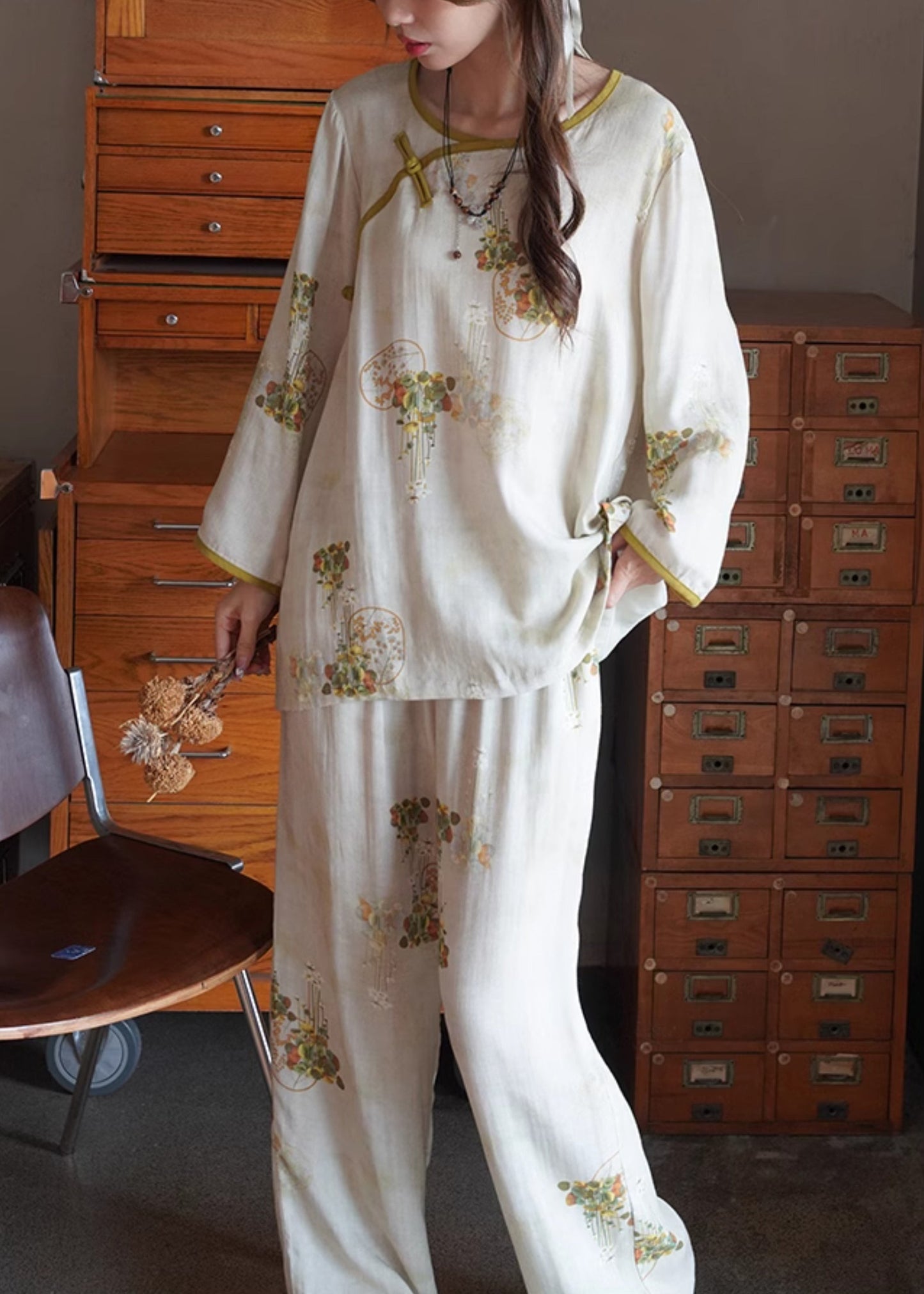 Green O Neck Button Print Cotton Two Pieces Set Long Sleeve