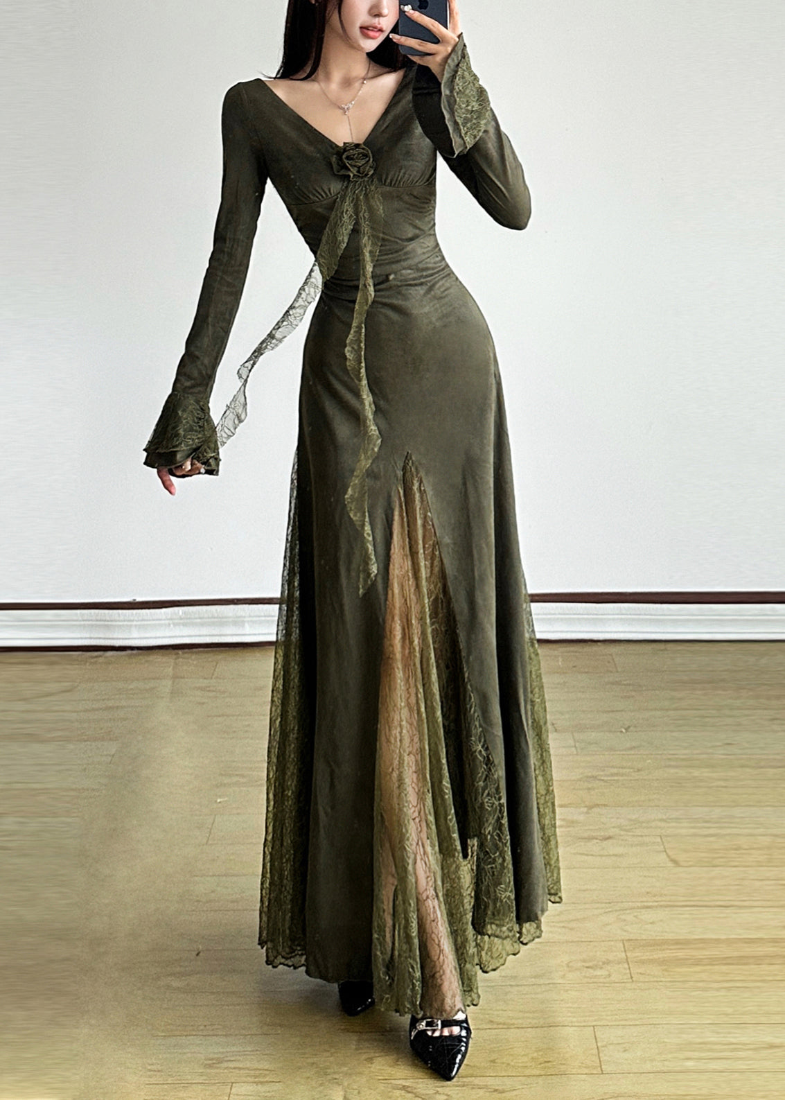 Blackish Green Patchwork Lace Long Dress Flare Sleeve