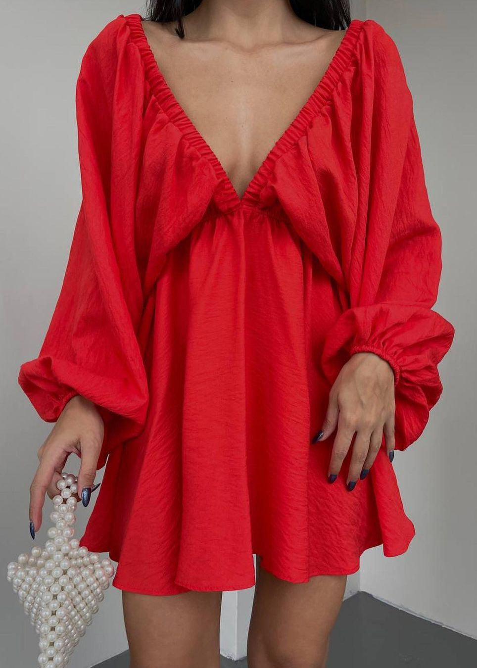 European and American Style Lantern Sleeve V Neck Short Dress