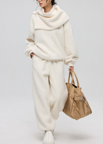 Loose White O-neck Button Teddy Faux Fur Three Pieces Set Winter