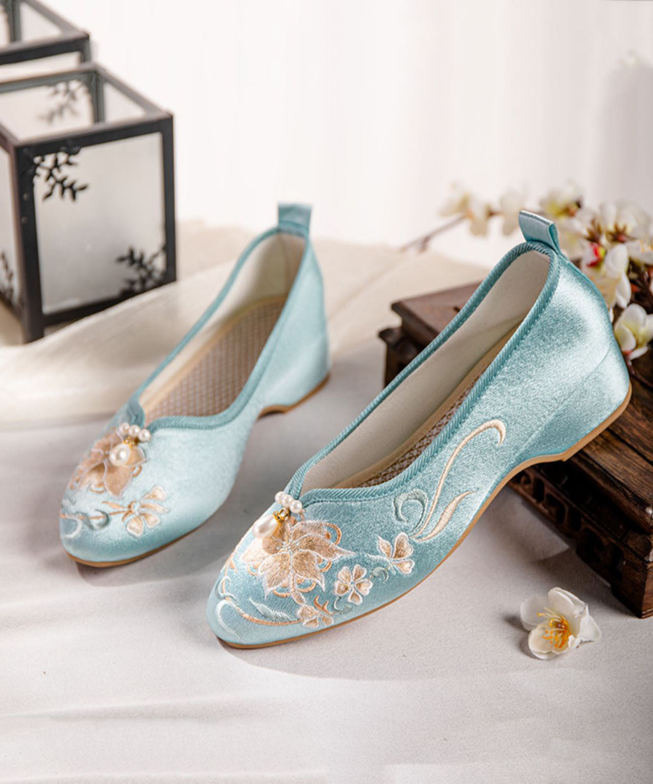 Blue Wedge Heels Satin Splicing Nail Bead Embroidery