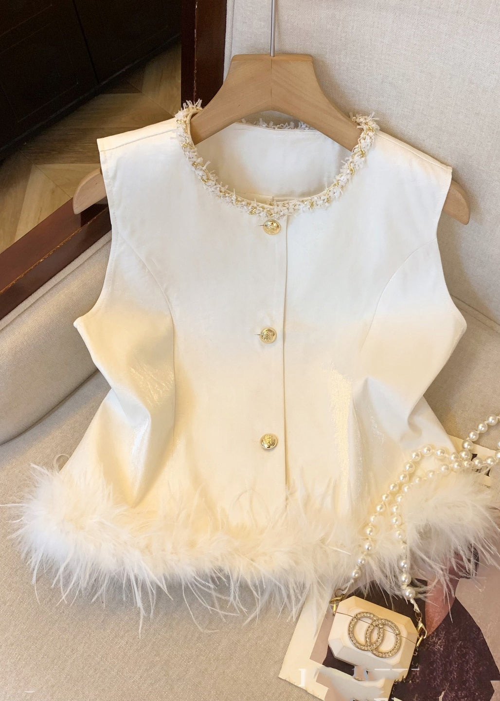Modern Apricot O-neck Button Waistcoat Fall