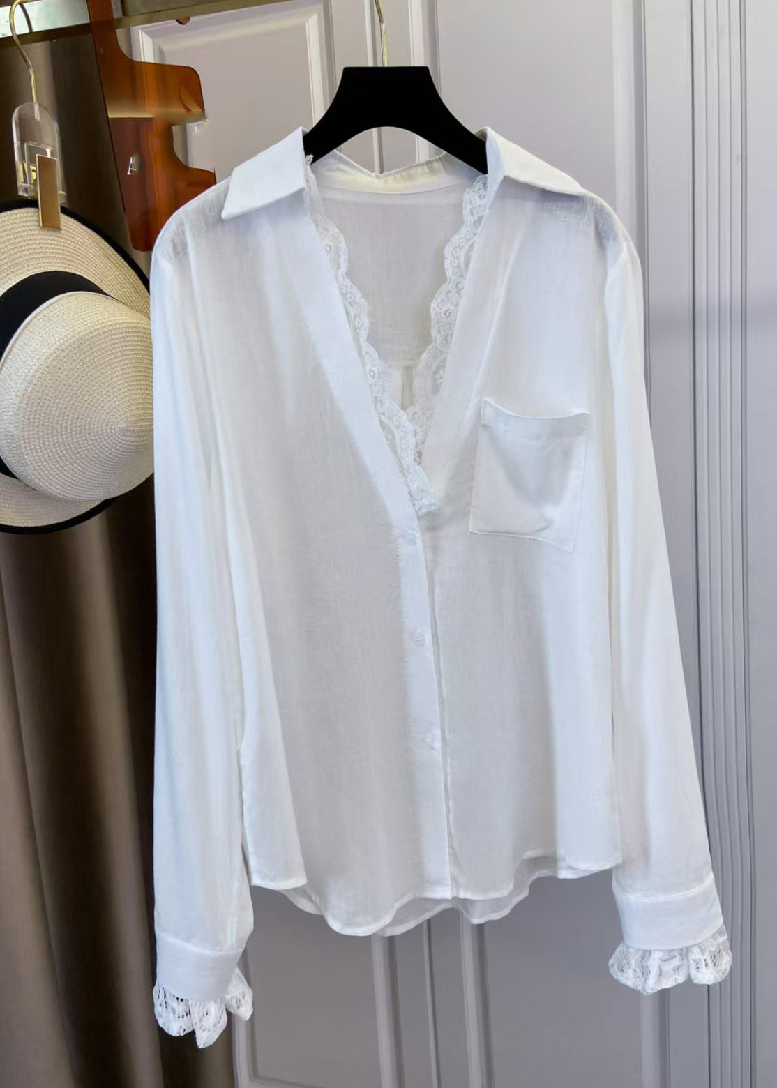 White V Neck Lace Patchwork Shirts Spring