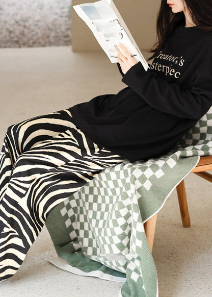 Black O-neck Graphic T Shirts and Straight Pants Two Pieces Set Long Sleeve
