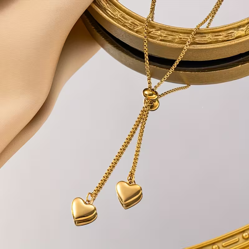 Schöne Halskette mit einzigartigem Stil