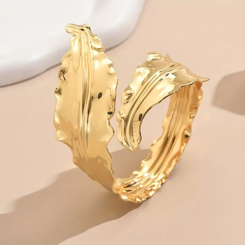 Zarte handwerkliche Gold Armband