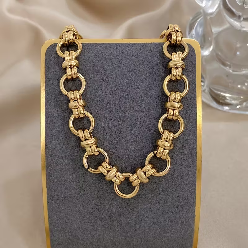 Klassische Gold Armband mit zeitloser Eleganz