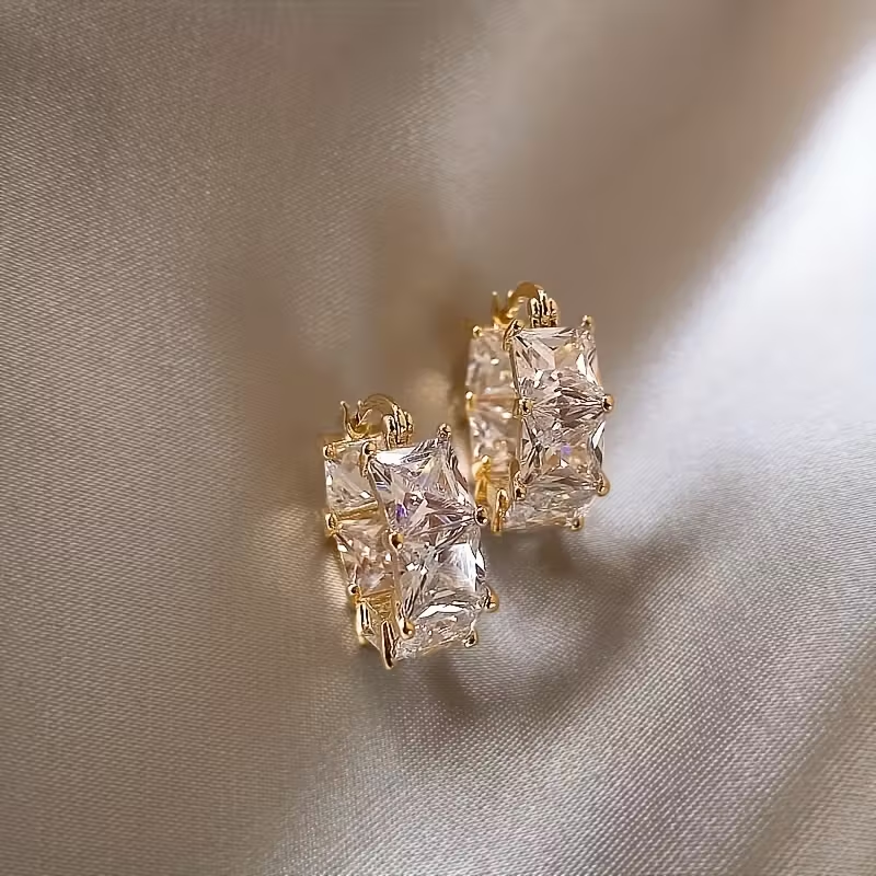 Atemberaubende Gold Ohrring für den Alltag