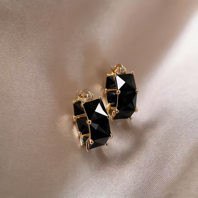 Atemberaubende Gold Ohrring für den Alltag