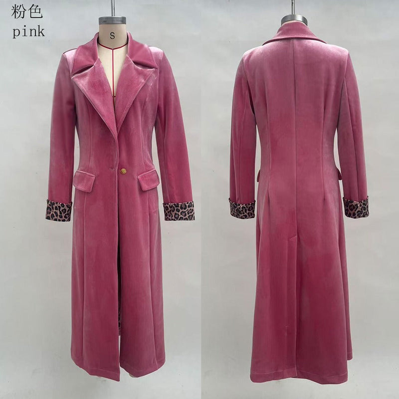 Classic Vintage Coat with a Flattering Fit