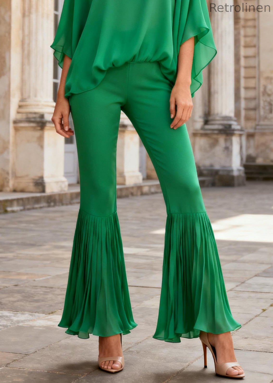 Green O Neck Tops and Wrinkled Flare Bottoms Cotton Two Pieces Set Batwing Sleeve